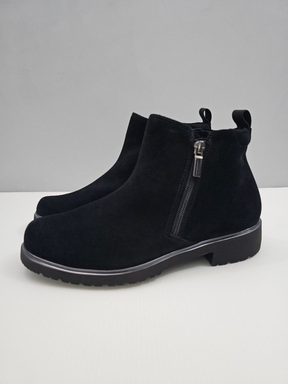Munro Rourke Water Resistant Ankle Boot Womens 8 EXTRA WIDE Black Suede Lug Sole